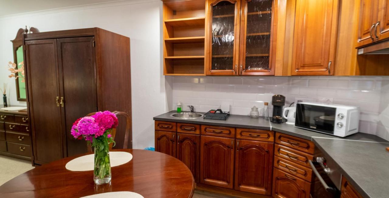 Opera16 Guestrooms Budapest Exteriör bild