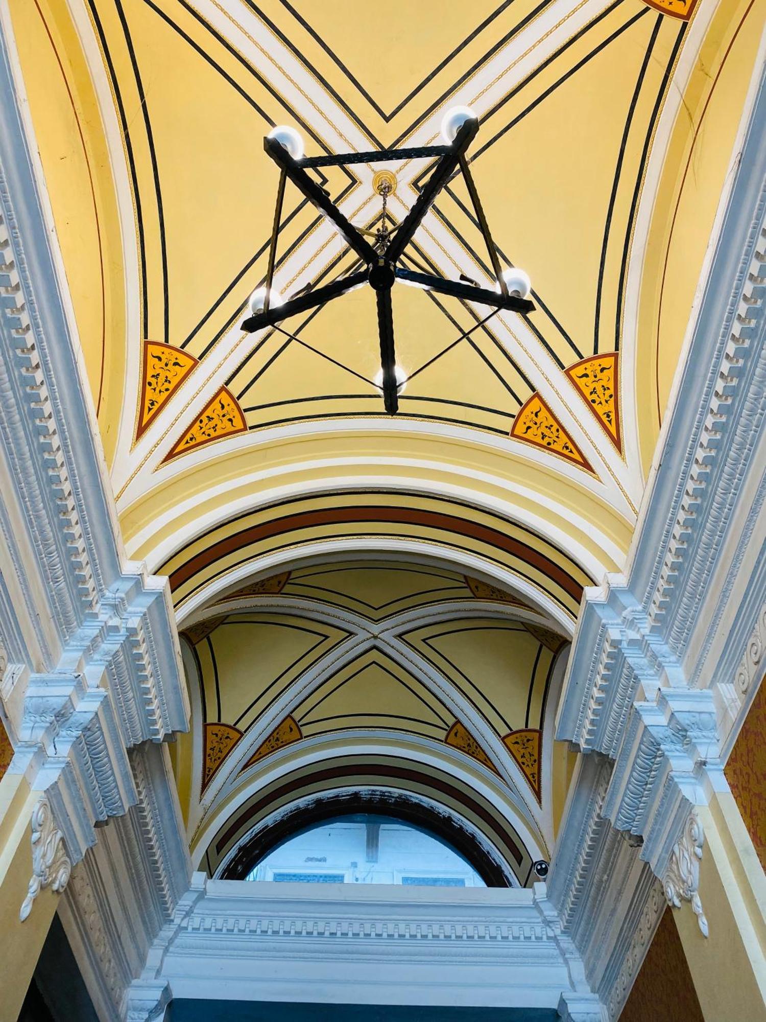 Opera16 Guestrooms Budapest Exteriör bild